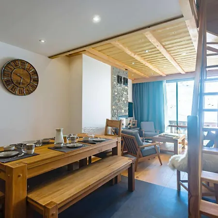 Appt 10 Pers Renove, Calme, Balcon Sud, Cheminee, Wi-fi, Proche Pistes - Fr-1-545-14 Apartment *