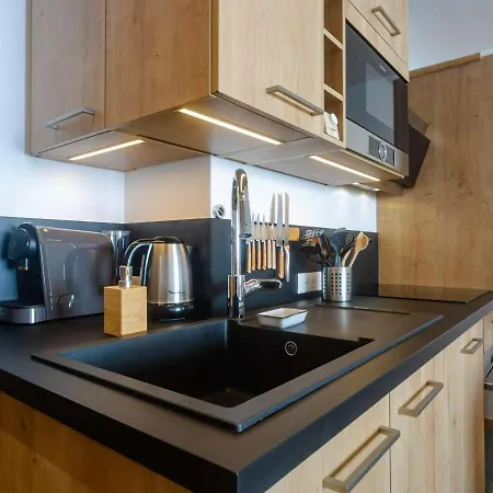 Appt 10 Pers Renove, Calme, Balcon Sud, Cheminee, Wi-fi, Proche Pistes - Fr-1-545-14 Apartment