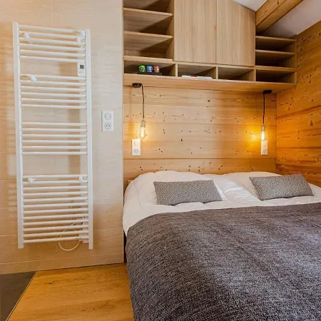 Apartment Appt 10 Pers Renove, Calme, Balcon Sud, Cheminee, Wi-fi, Proche Pistes - Fr-1-545-14 Val Thorens